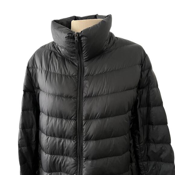 Uniqlo Ultra Light Down Puffer Jacket in Black Size XL - Picture 3 of 7